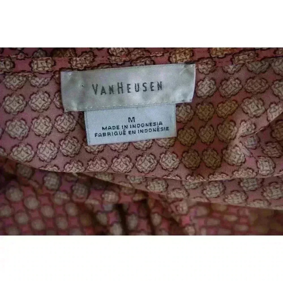 Van Heusen Ruffled V-Neck Long Sleeve Blouse - Size M - Picture 3 of 12